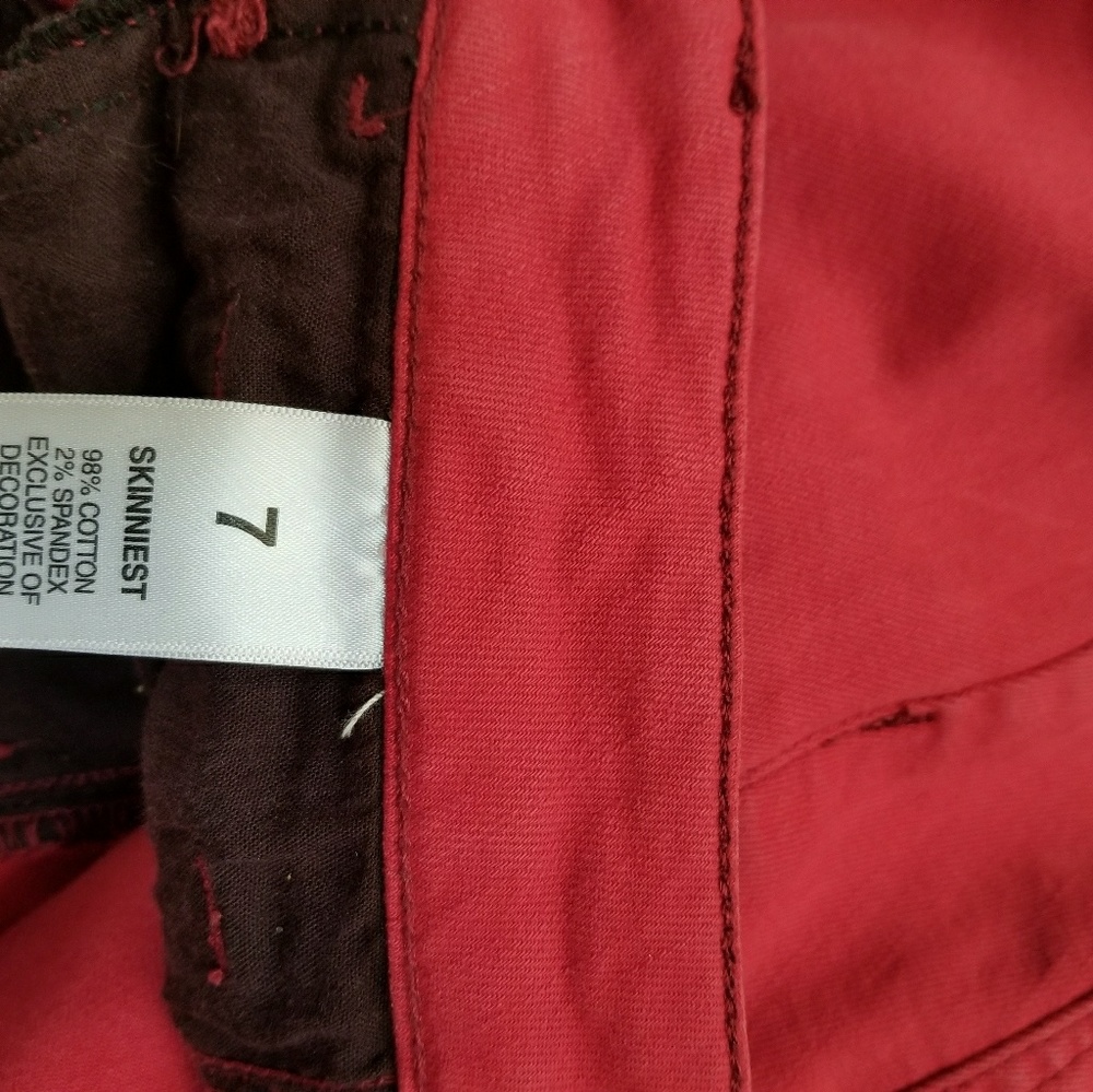 Bullhead Red Denim - Picture 3 of 3